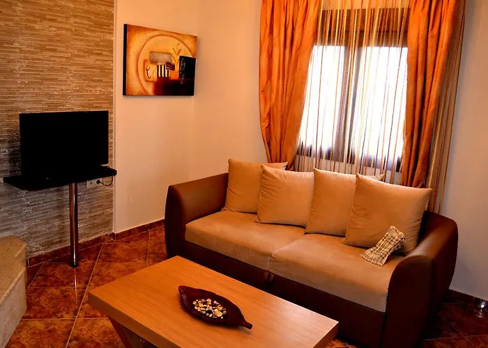 Αmalia Lux Villas